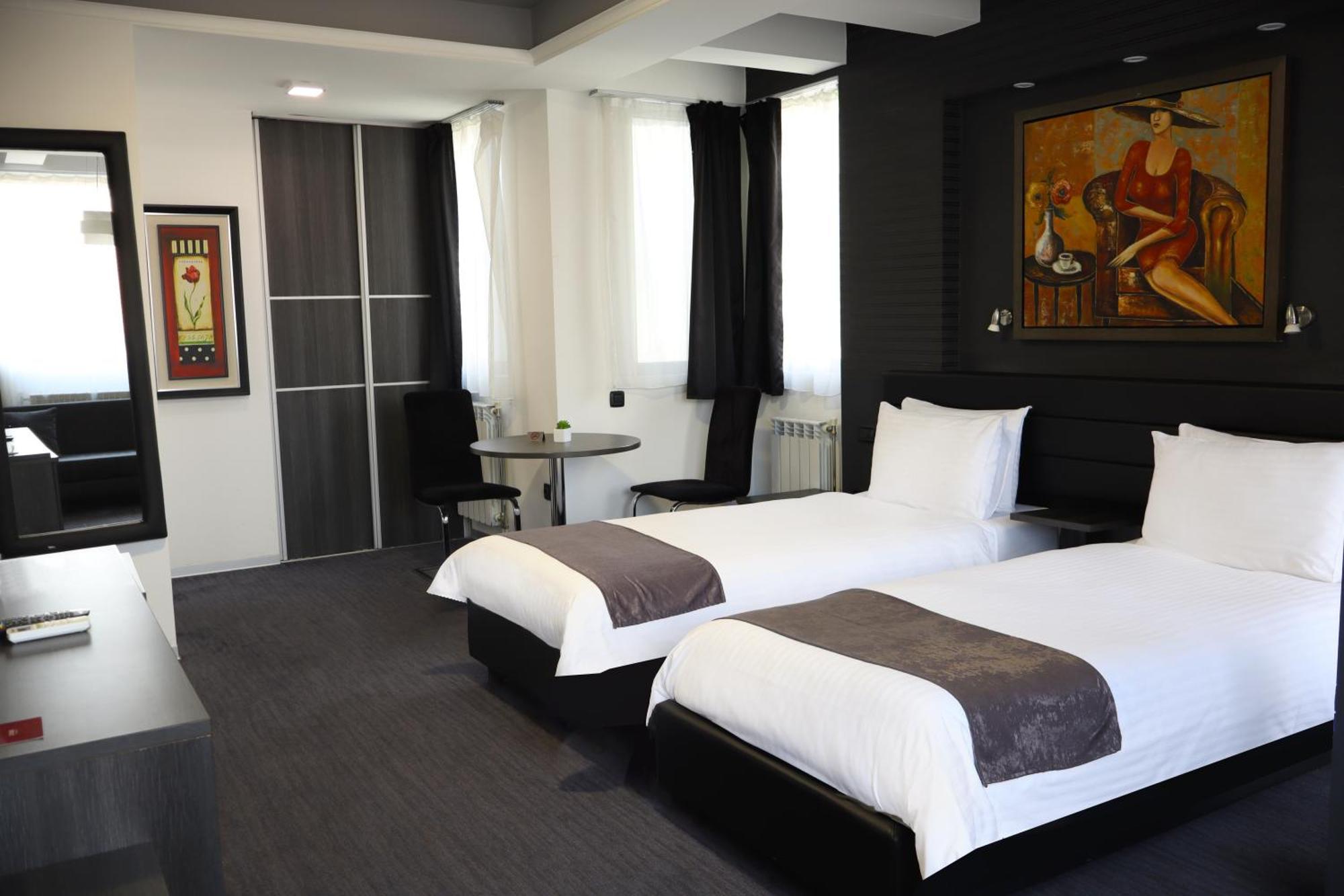 Sienna Apartments Üsküp Dış mekan fotoğraf